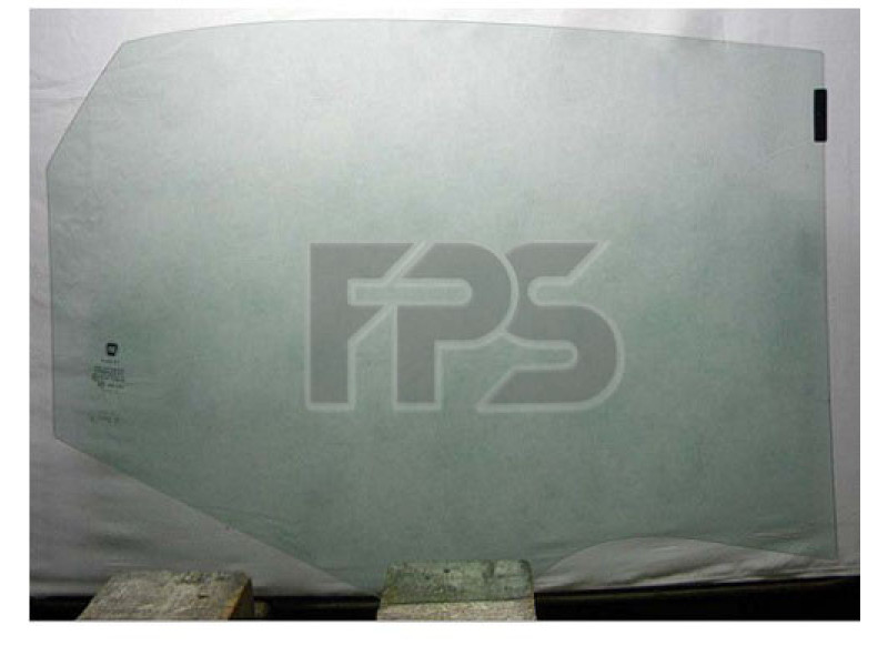 Скло дверне заднє ліве Fiat 500 L 13- (Sekurit)