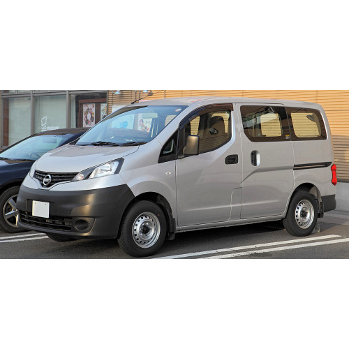 Вкладиш дзеркала лівий (обігрів) Nissan NV200 2009-2016 Китай