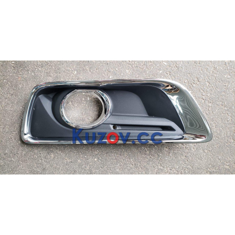 Решітка бампера ліва Chevrolet Malibu 12-14 протитуманної фари (FPS) 20768823