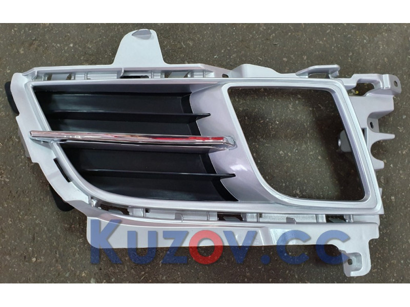 Решітка в бампер Mazda 6 GH (08-10) - права (FPS) в зборі GS7T50C11B