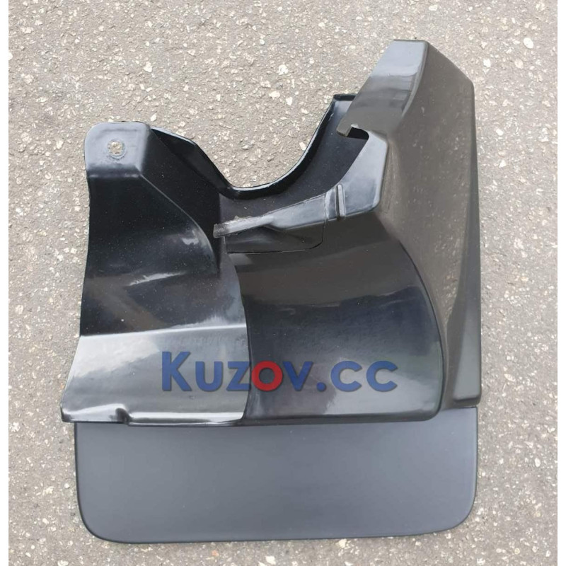 Бризковики передній правий Toyota Land Cruiser Prado 120 03-09 (FPS)