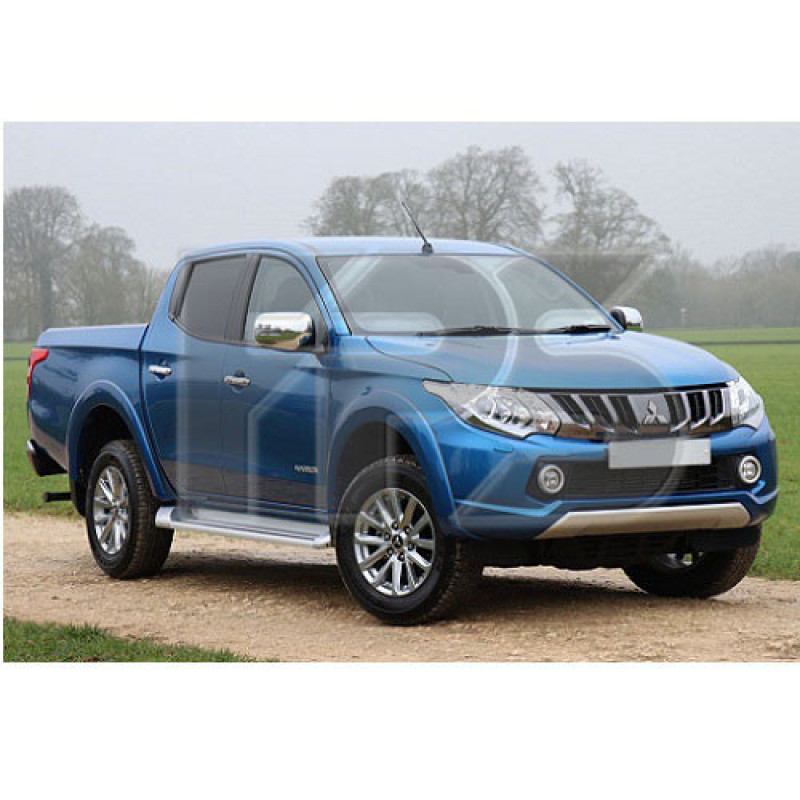 Скло дверне переднє праве Mitsubishi L200 15- (XYG)