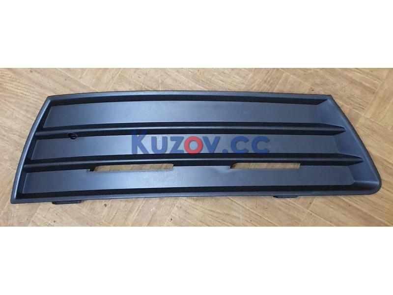 Решітка бампера ліва VW Passat CC 08-12 без отв. (Тайвань) 3C8853665B9B9
