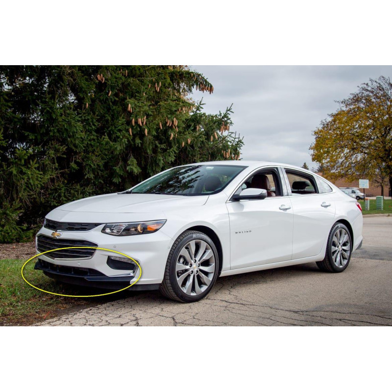 Молдинг переднього бампера правий Chevrolet Malibu 16-20 (Тайвань) без DRL 
