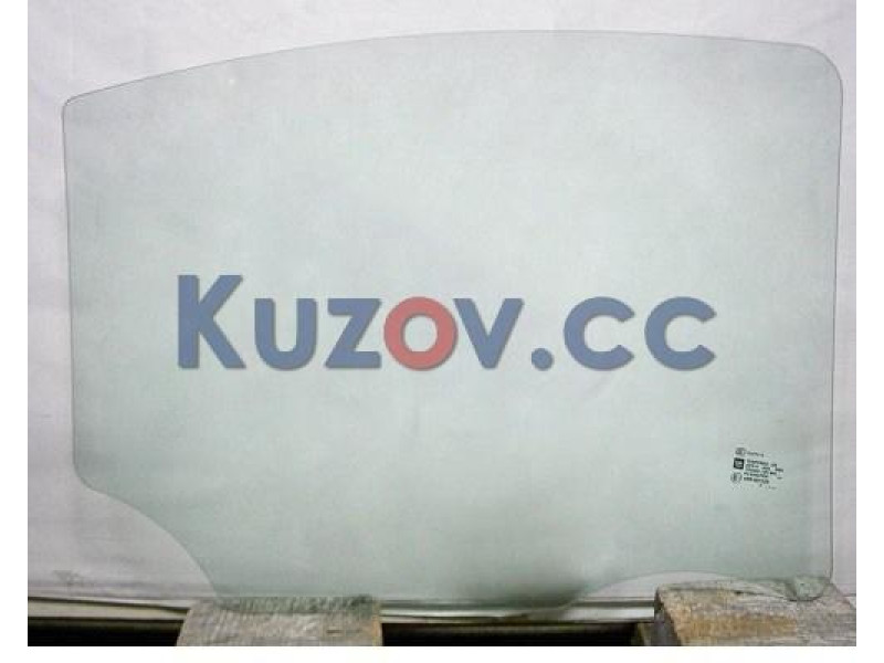 Скло дверне заднє праве Chevrolet Volt 11-15 (Sekurit)