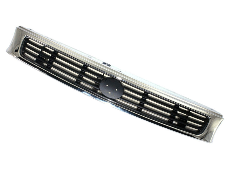 Решітка радіатора Mazda 626 GE 95-97 седан/хетчбек (LKQ) GA2M50710