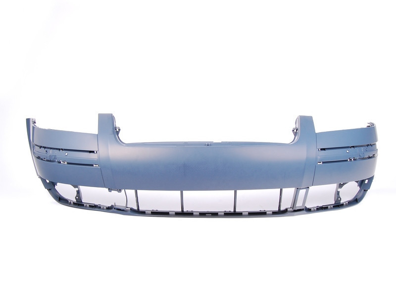 Бампер передній без омивача VW Passat B5 2000-2005 LKQ 3B0807217M (амер. версія)