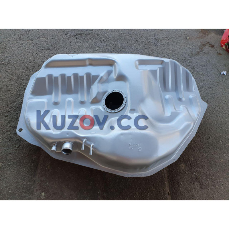 Паливний бак (бензин інжектор) Mazda 626 GD 1986-1991 LKQ 6J8342110A