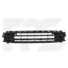 Решітка бампера середня VW Jetta 14-18 (FPS) з отв. під п/тронік