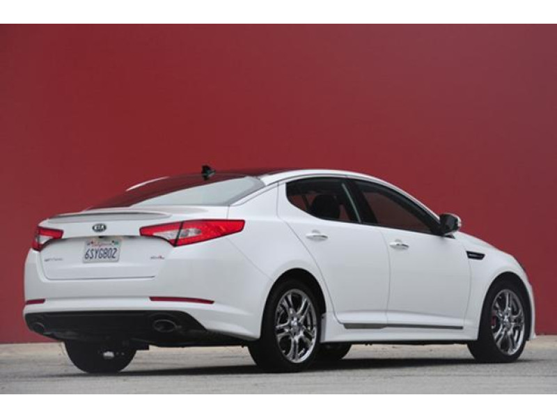 Задній бампер Kia Optima 2011-2013 (Tempest) 866114C000