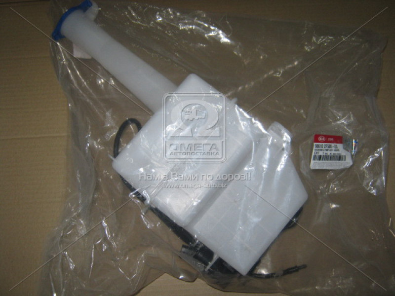 Бачок омивача лобового скла Kia Cerato 2006-2009 Mobis 986102F500