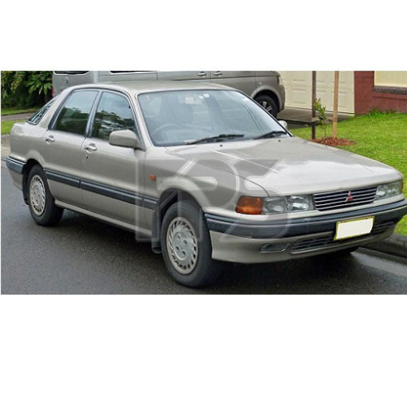 Лобове скло Mitsubishi Galant E30 / 39 88-93 хетчбек