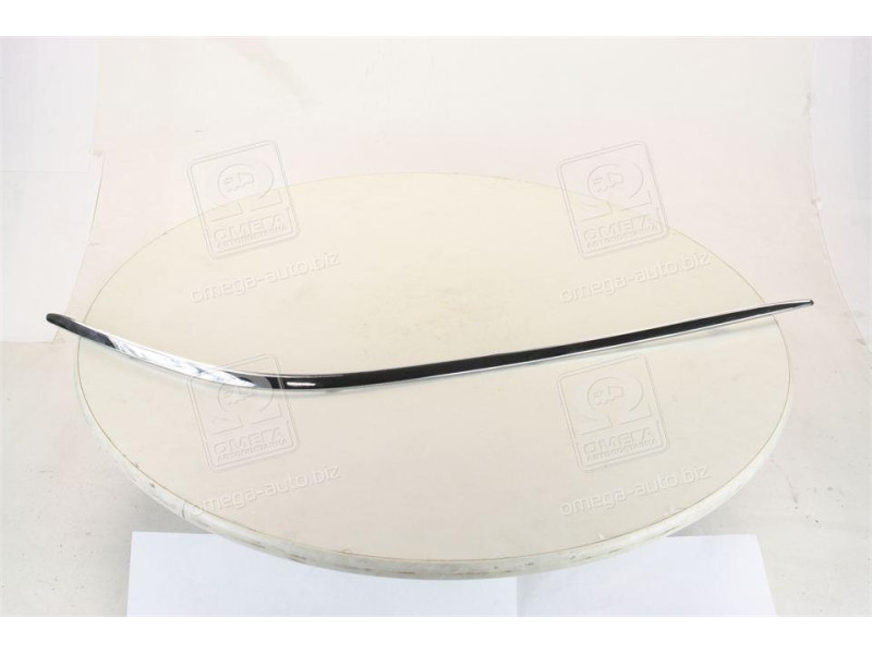 Молдинг переднього бампера лівий Mercedes S-class W220 02-05 хром (Tempest) A2208850574