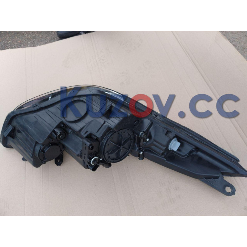 Фара передня права Hyundai Elantra MD 14-16 Korea (FPS) 921023X050