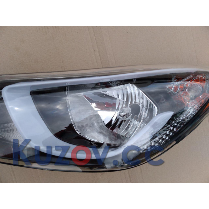 Фара передня права Hyundai Elantra MD 14-16 Korea (FPS) 921023X050