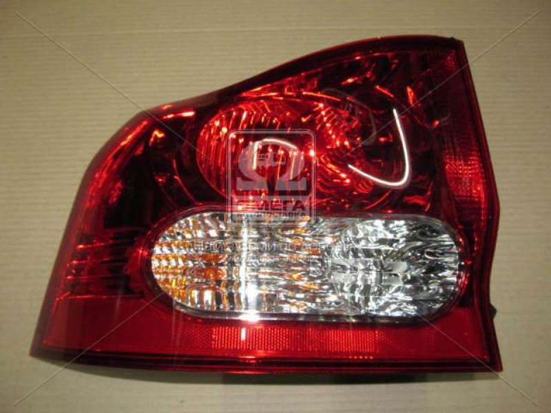 Ліхтар задній лівий SsangYong Actyon 06-12 (SsangYong) 8360131015