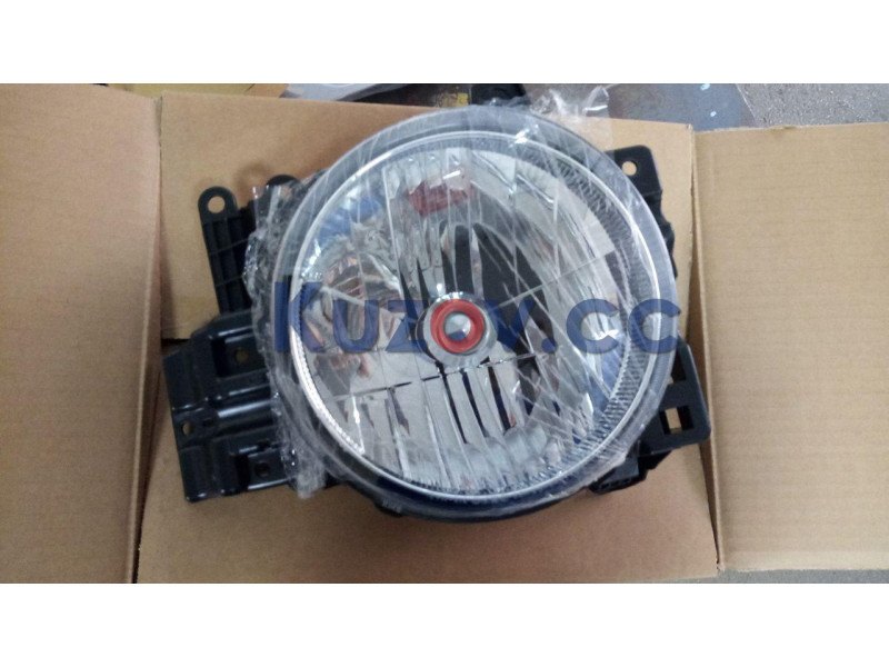 Передня фара ліва Toyota FJ Cruiser 06-15 (Depo)
