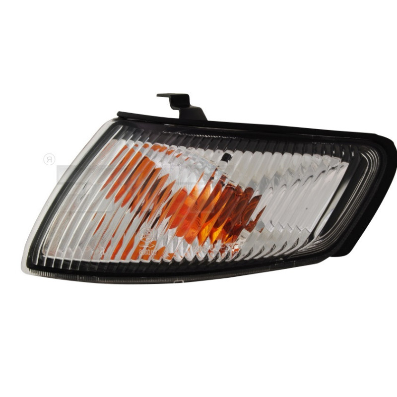 Покажчик повороту Mazda 626 GF 97-00 правий (TYC)