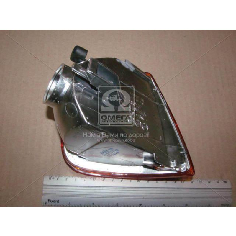 Покажчик повороту VW Caddy 2 95-04 правий (TYC)