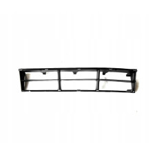 Решітка в бампер середня BMW 5 E39 96-00 (FPS) 51118159354