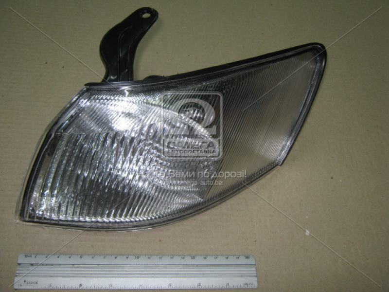 Покажчик повороту Toyota Camry V20 97-99 лівий фари H4 EUR (DEPO) 81520-33030