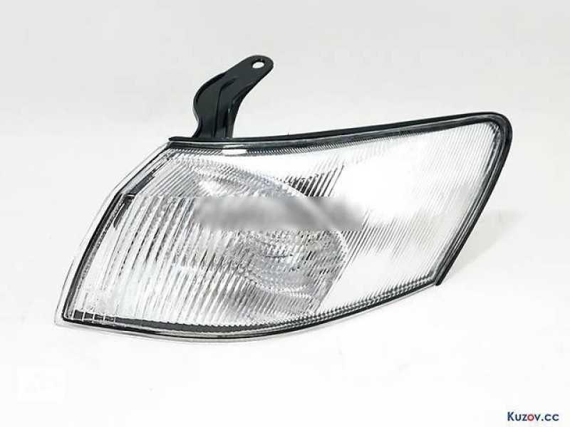 Покажчик повороту Toyota Camry V20 97-99 правий фари H4 EUR (DEPO) 81520-33031