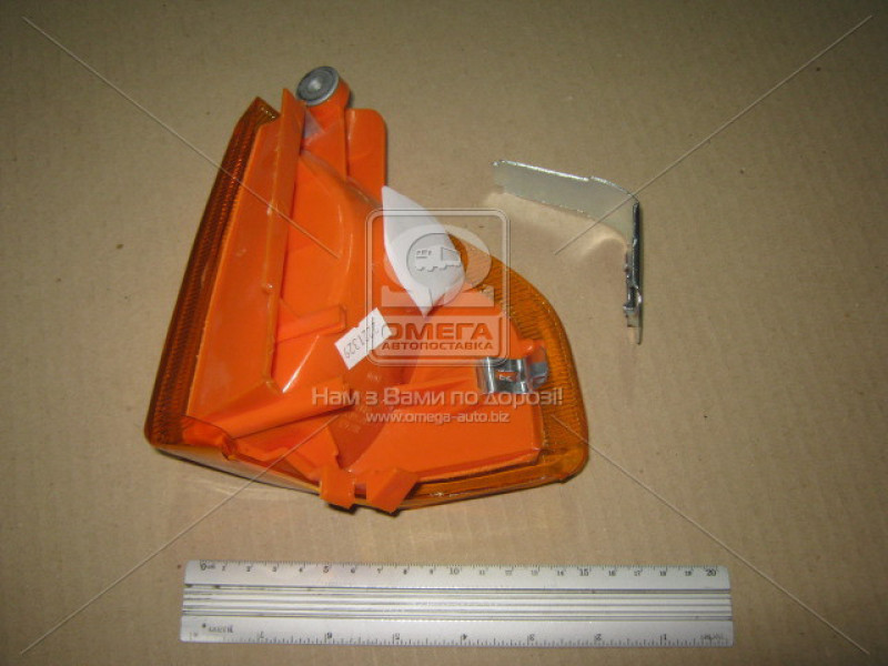 Покажчик повороту Ford Escort 81-86 правий жовтий (DEPO)