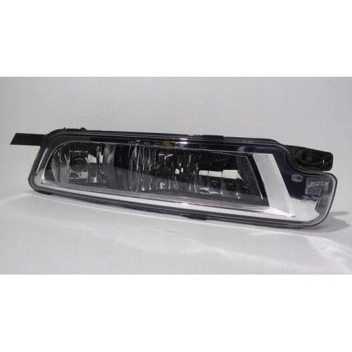Протитуманна фара денне світло VW Passat B8 15 - EUR права TYC 3G0941662E