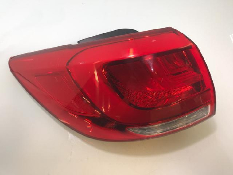 Ліхтар задній Kia Sportage SL лівий зовнішній 10-15 (Depo) 92402-3W610