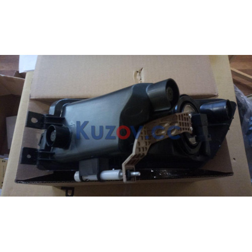 Протитуманна фара ліва VW Passat B7 2011-2015 USA TYC 561941699