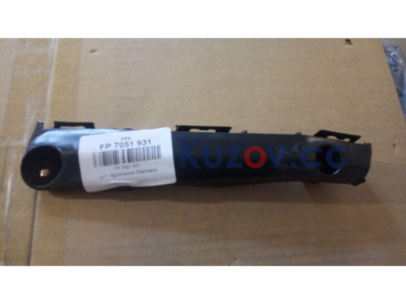 Кріплення переднього бампера ліве Toyota Camry XV50 2011-2014 Тайвань 5253606120