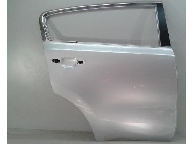 Праві двері задні Kia Sportage QL 2015- (FPS) 77004F1000