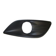 Решітка бампера ліва (під протитуманну фару) Ford Focus 2 08-10 (PL)