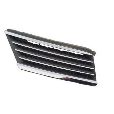 Решітка радіатора ліва (смужки) Nissan Tiida 05-12 арабська версія (FPS) 62330ED400