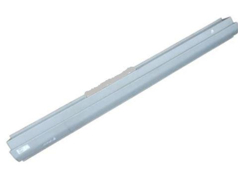 Поріг правий ремчастина Skoda Fabia 2 07-14 (PL)