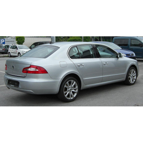 Бампер задній Skoda Superb 2 2009-2013 Tempest