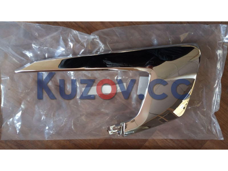 Молдинг переднього бампера Mitsubishi ASX 16-, Outlander Sport USA верхній правий (Signeda) 6407A170