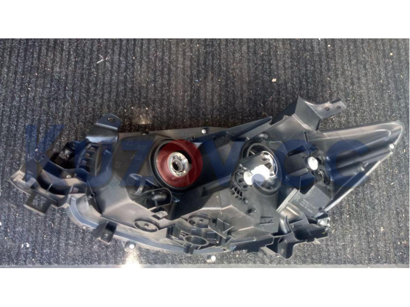 Фара передня права Mazda CX-5 12-16 (Китай) мех. / ел. рег., галоген KF3351031C