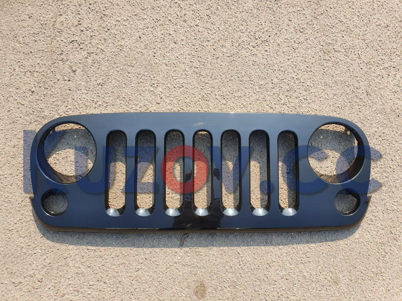 Решітка радіатора чорна Jeep Wrangler 07-18 (FPS)