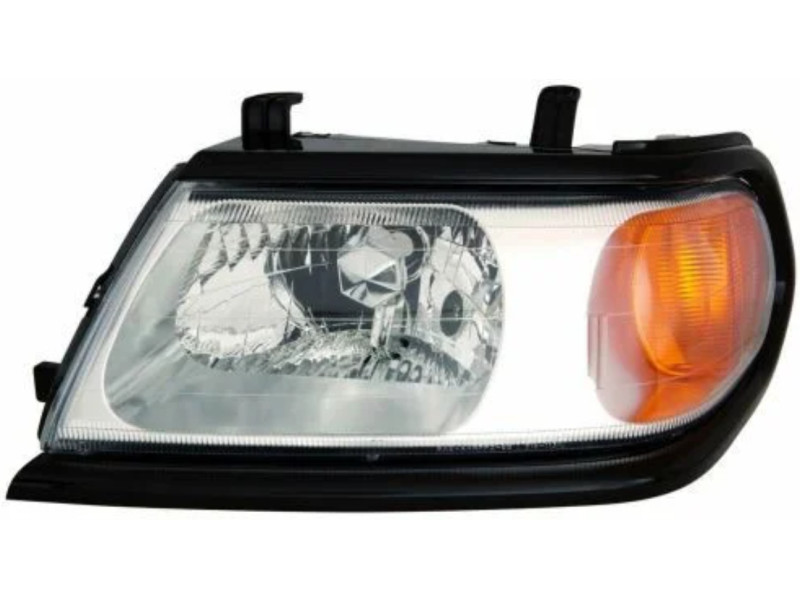Передня ліва фара Mitsubishi Pajero Sport 00-07 (TYC) 8301A315XA
