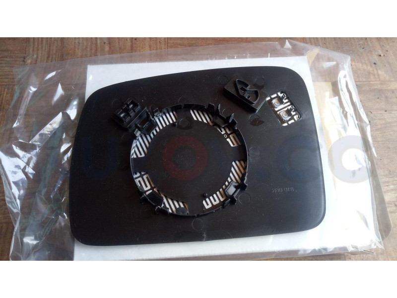 Вкладиш дзеркала правий Land Rover Range Rover 2004-2009 FPS