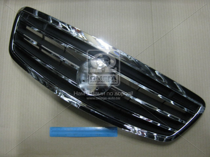 Решітка радіатора Geely CK2 09-15 (Tempest) 1801360180 - 3 смужки