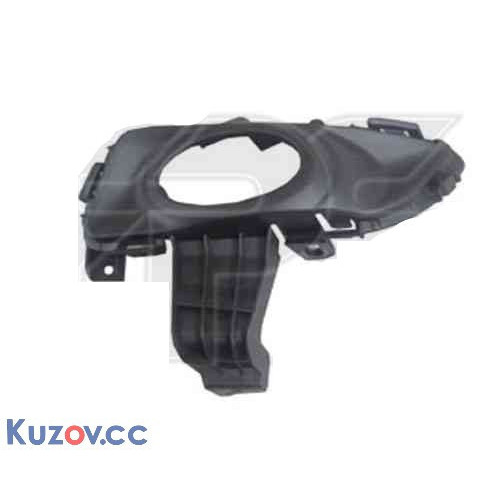 Решітка переднього бампера права Mazda 3 BK 2004-2006 з отв. (Tempest) BN8V51677A