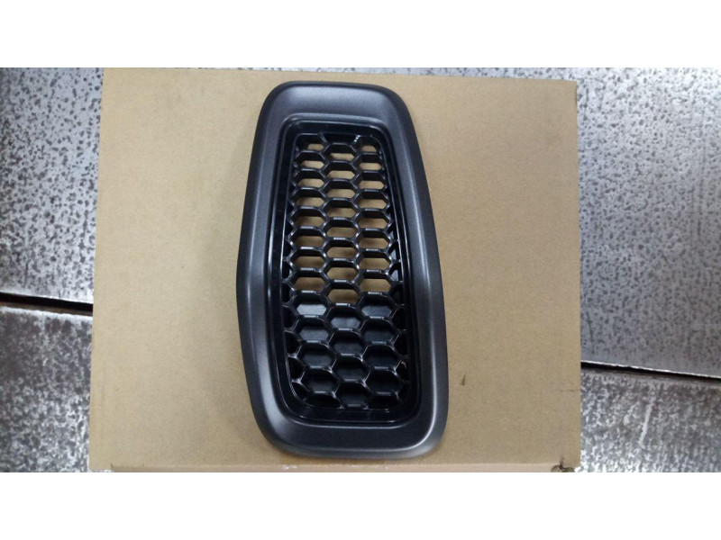 Решітки капота Jeep Cherokee KL 14-18 комплект (Китай) решітка радіатора 5RB21XS9AB