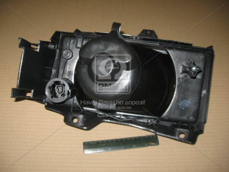 Фара передня права Fiat Scudo, Citroen Jumpy, Peugeot Expert 96-03 (TYC) ел. без моторчика