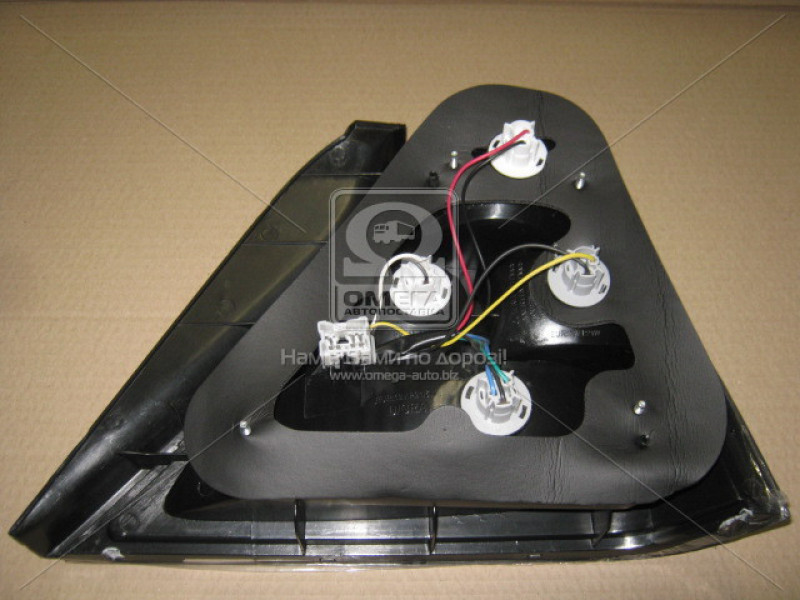 Ліхтар задній лівий Chevrolet Evanda (Tempest)