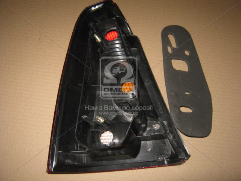 Ліхтар задній правий Renault Logan 04-08, Dacia Logan 04-08 (Китай, Tempest) 6001546795