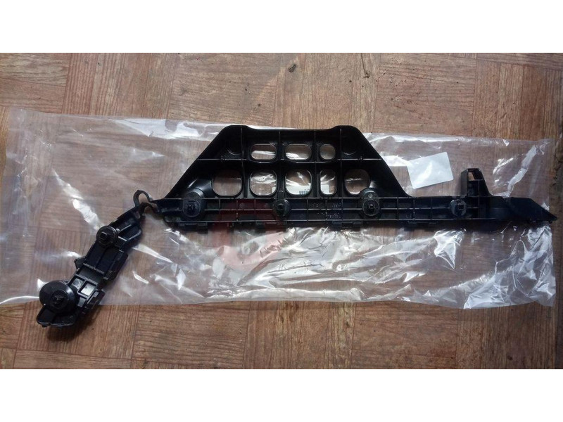 Кріплення заднього бампера праве Toyota Camry XV55 USA 2014-2017 FPS 5257506140