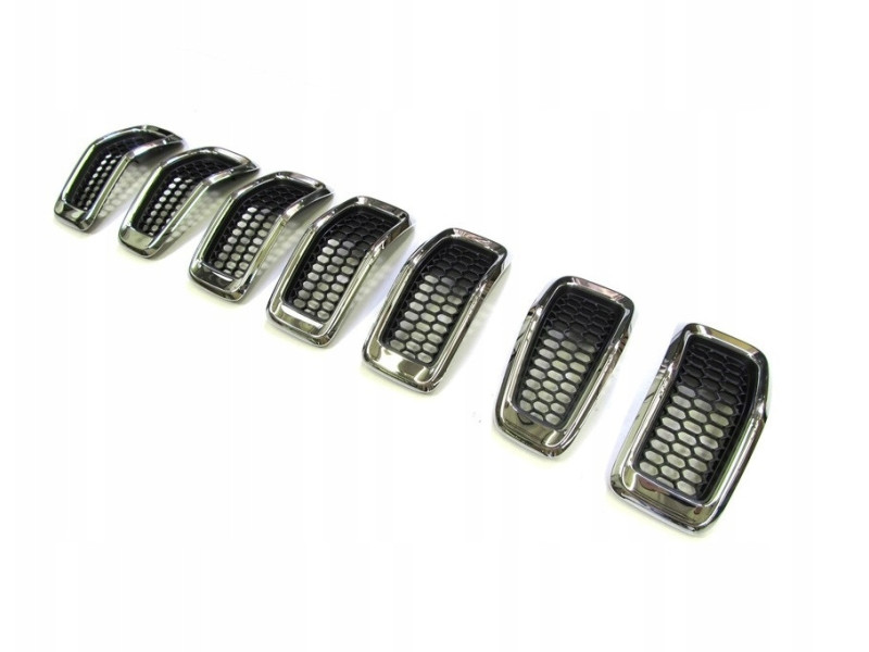 Решітка радіатора Jeep Cherokee KL 13-18 в капоті комплект хром (FPS) 68138335AB
