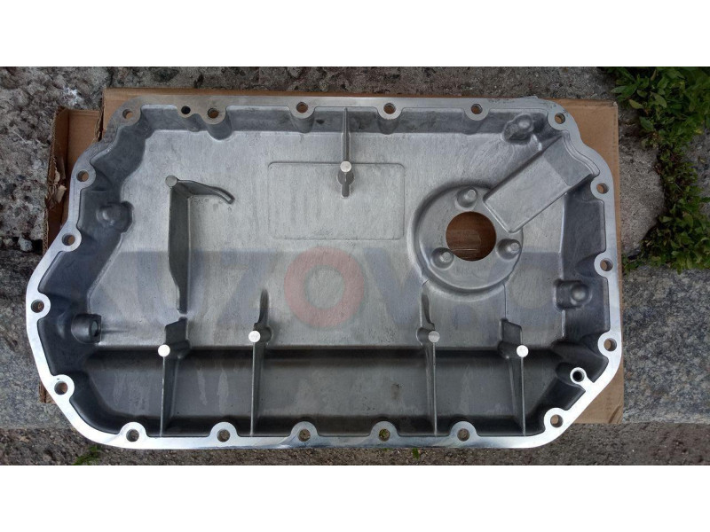 Масляний піддон двигуна VW Passat B5, Audi A4 B5, A6 C5, Skoda Superb 2.4 (1996-2005) Van Wezel 078103604AA